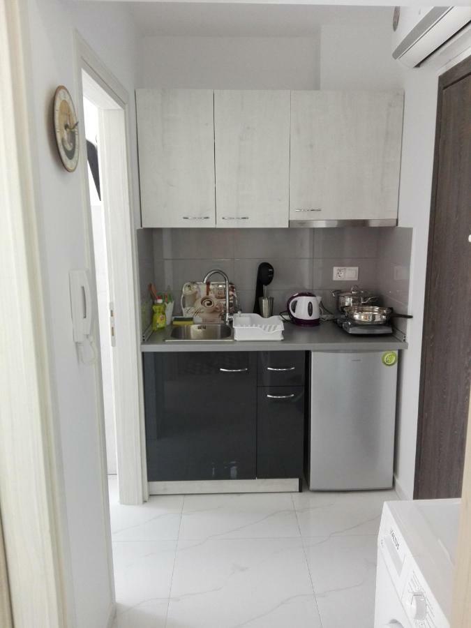 Milla Lux 1 Apartment Paralia Katerinis Ngoại thất bức ảnh